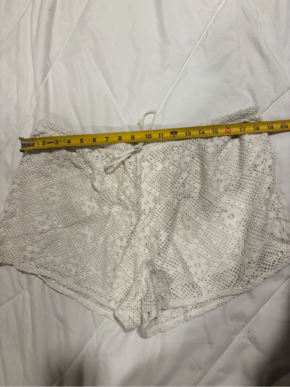 No Boundaries White Crochet Lace Drawstring Shorts XXL
